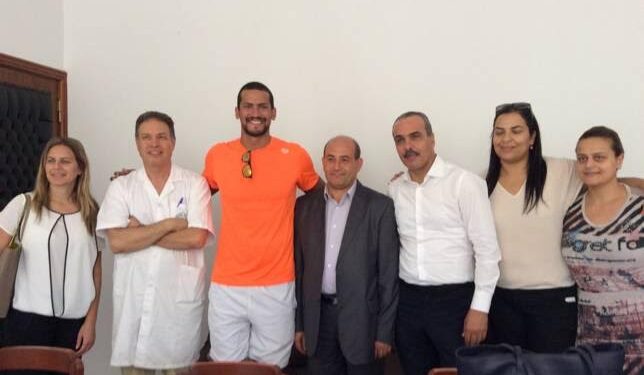 Oussama Mellouli et Tunisie Telecom au chevet des enfants malades